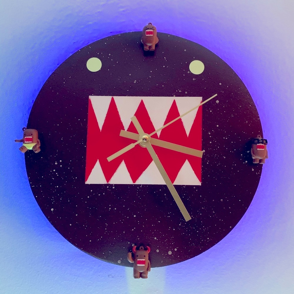 DOMO Snowfall LED Wall Clock - Picture 4 of 9